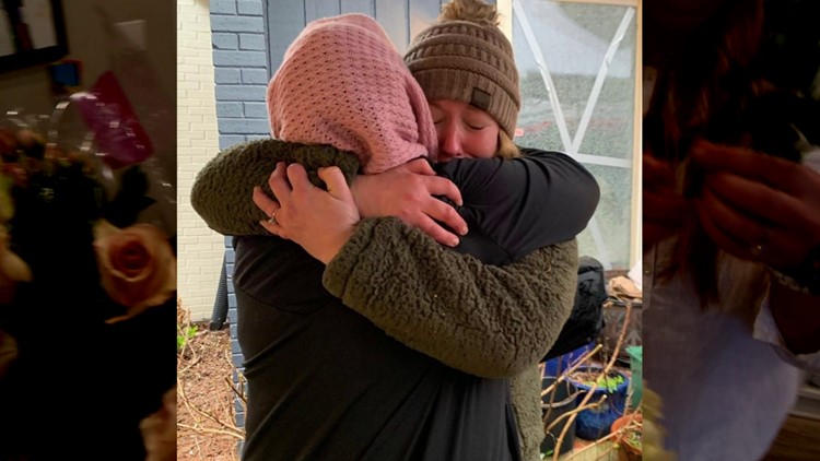 North Carolina woman spreading love on Valentine's Day by surprising widows with flowers