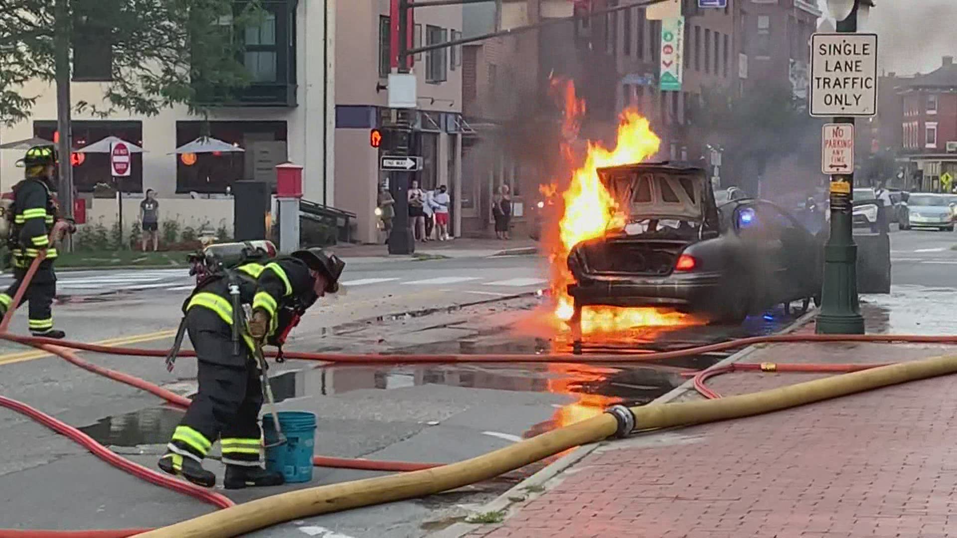 Dramatic Video Portland Car Fire Wthr Com