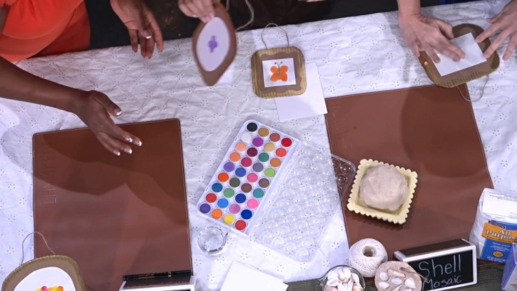 It's back-to-school! Here are some creative keepsake art projects to preserve summer memories