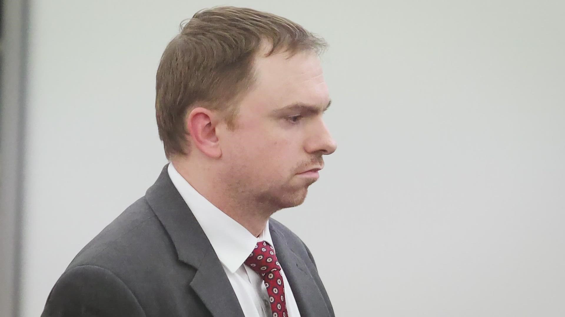 Aaron Dean Former Officer Sentenced To 11 Years 10 Months 2403