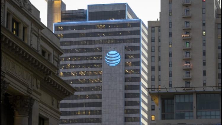 As AT&T searches for new office, downtown Dallas holds its breath