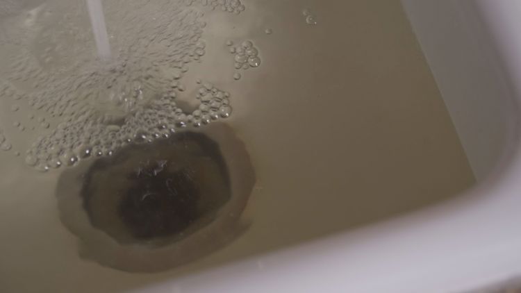 Why some River Oaks residents are seeing brown or yellow water from their faucets