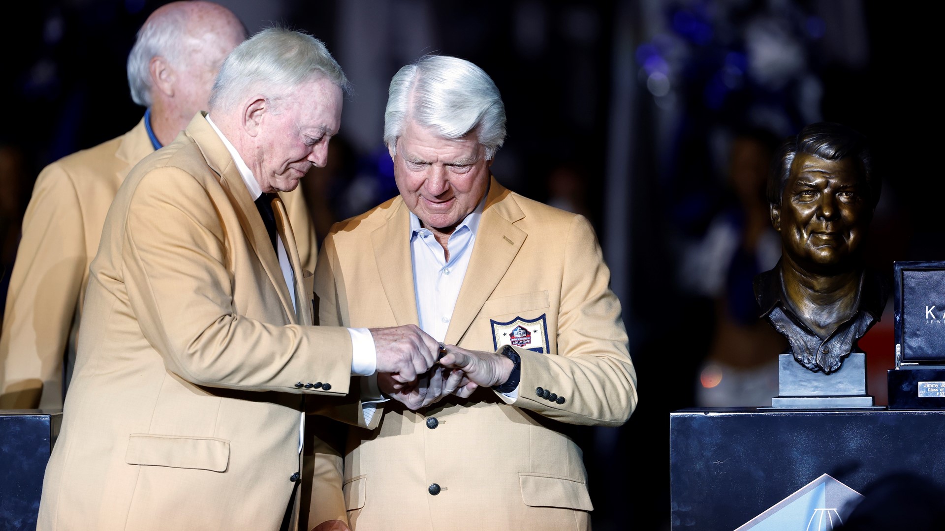 Dallas Cowboys Jerry Jones announces Jimmy Johnson Ring of Honor