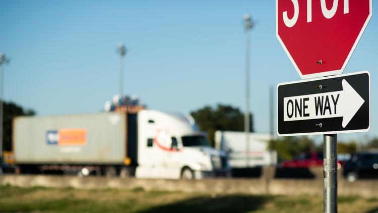 Texas reinstates some revoked driver's licenses, but leaves thousands waiting