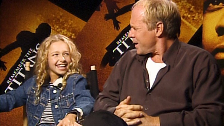 LOOKING BACK: Hayden Panettiere interviews with WFAA to promote 'Remember the Titans'