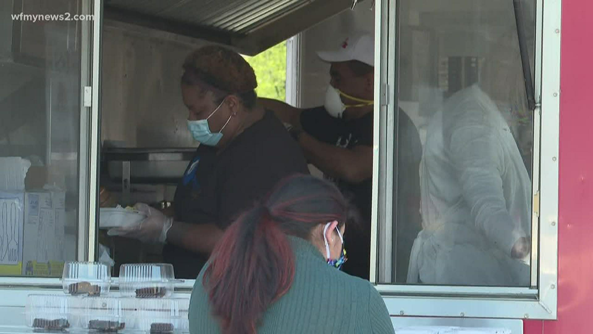 Seafood Destiny offers free meals to workers in cosmetology field. The restaurant plans to feed postal and social workers, and truck drivers, next.