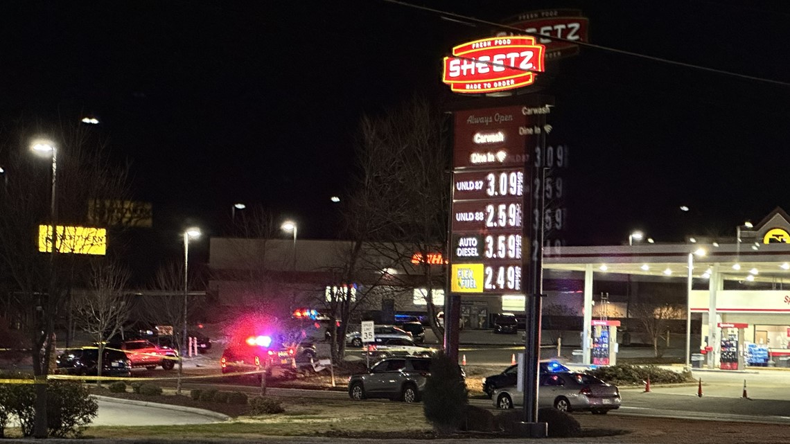 Off-duty officer killed at gas station in North Carolina - Vimarsana News