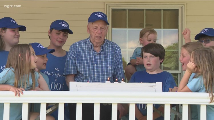 100-year-old Navy veteran to get one-day contract with Buffalo Bisons on Independence Day