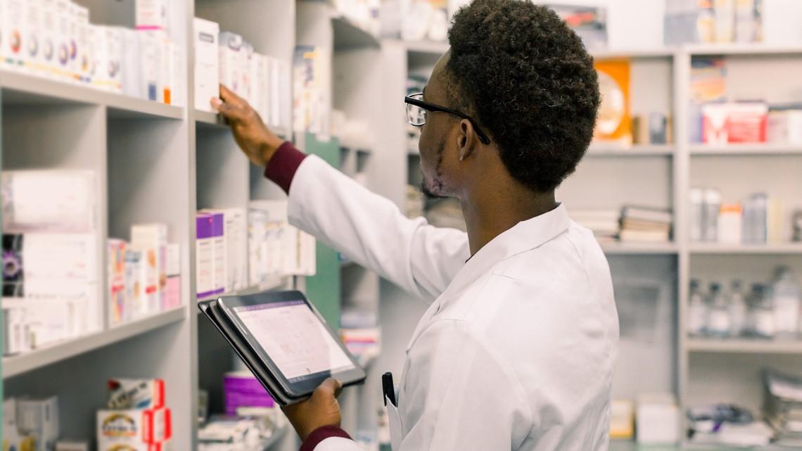 Memphis area pharmacies struggle to juggle COVID-19 pandemic load - Vimarsana News
