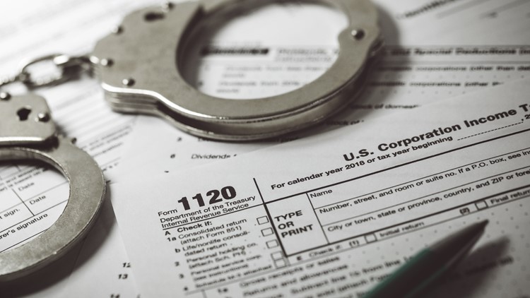 Former Knoxville bar owner accused of theft and tax evasion