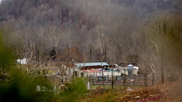 Babies survive Kentucky tornado that tossed them in bathtub Babies survive Kentucky tornado that tossed them in bathtub