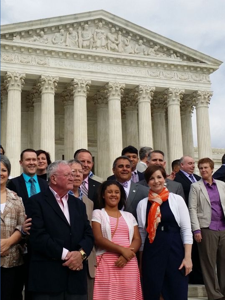 Kim Davis asks Supreme Court to revisit same-sex marriage ruling ...