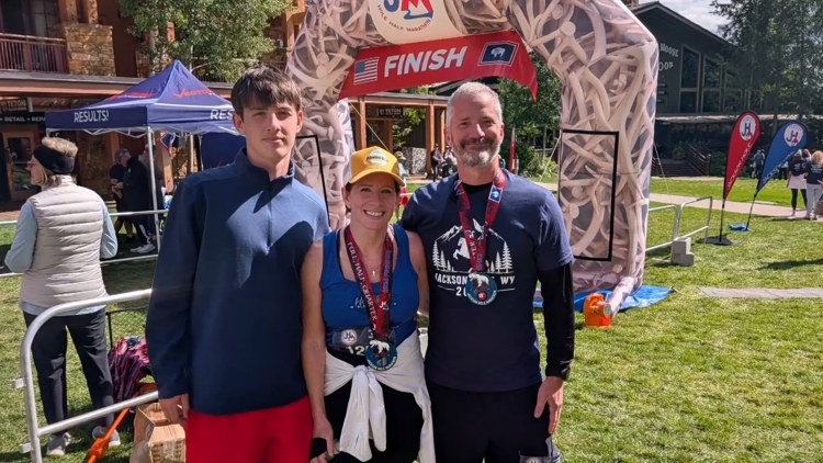 'Believe in yourself': Doctor who became a mom at 15 completes goal of running 50 marathons