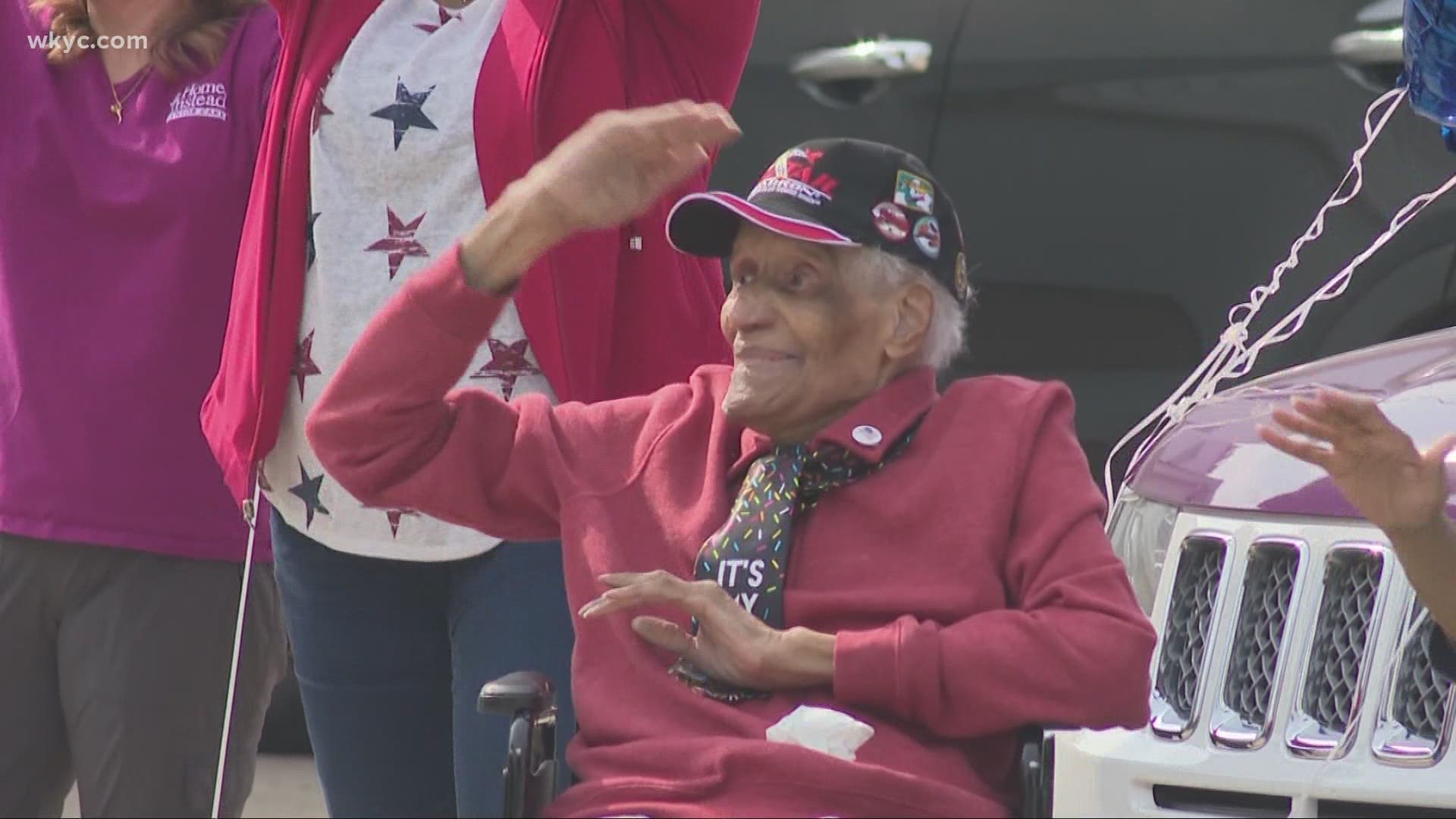 Tuskegee Airman celebrates 102nd birthday in Aurora
