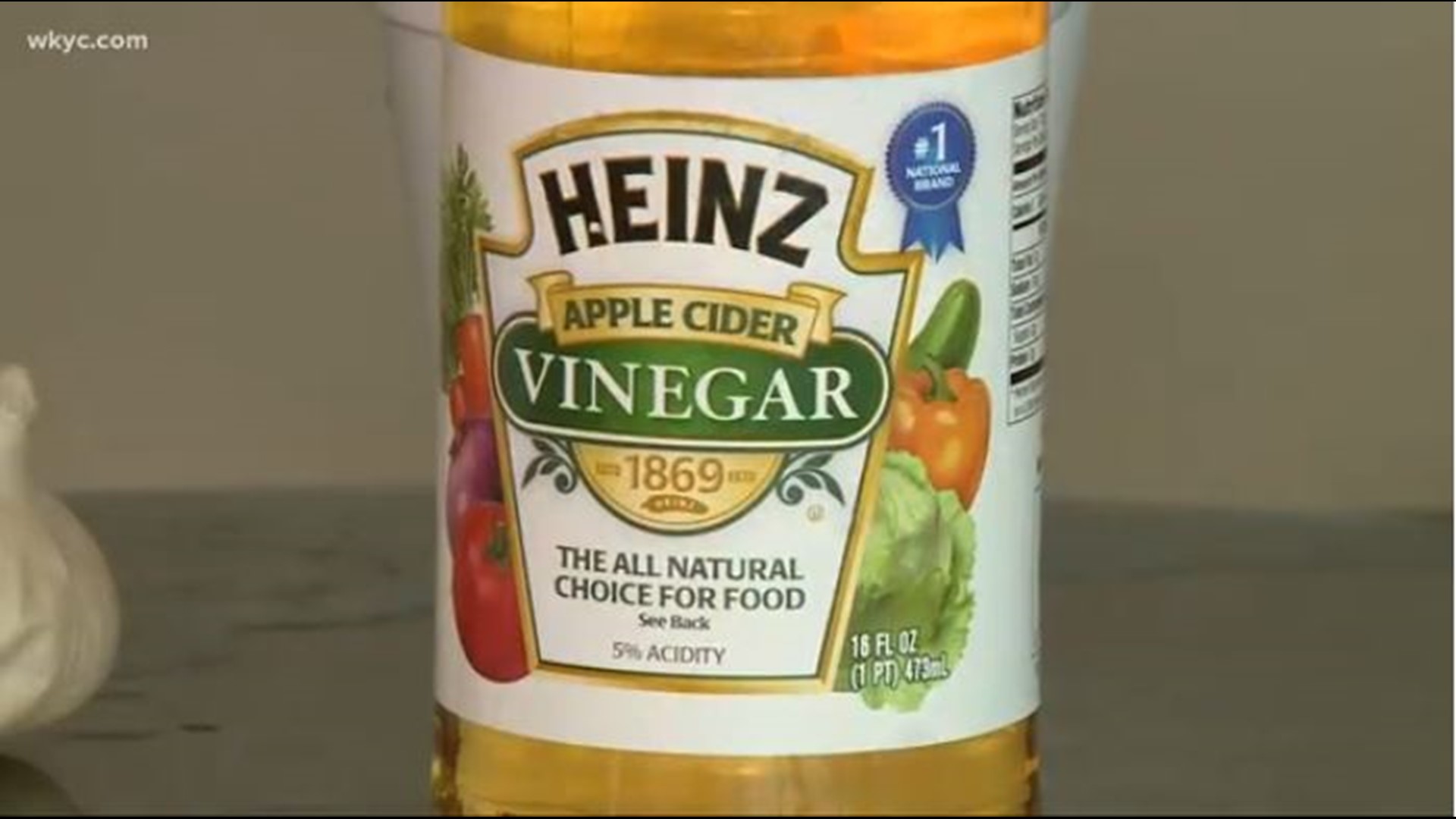 Nutritionist Kara Swanson of Life Well Lived joins Local 5 at Midday to discuss the benefits of apple cider vinegar and share a healthy mocktail recipe.