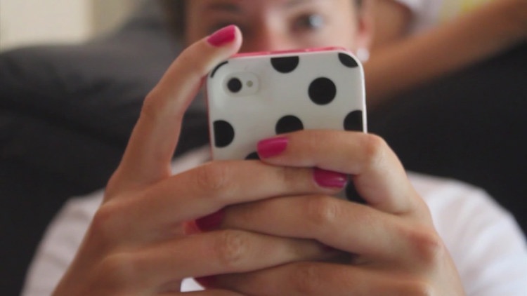 Your teen is already on social media. Here's what a pediatrician says you should do now