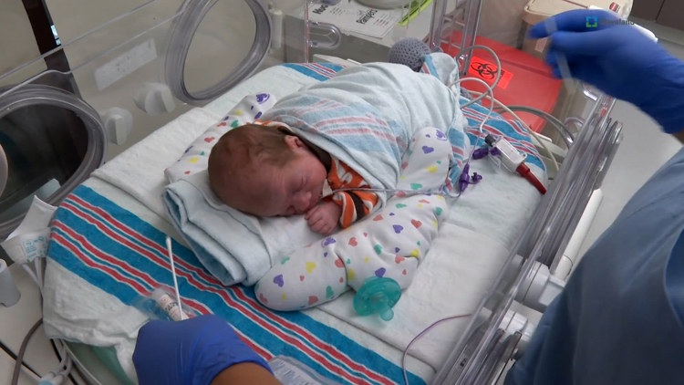 Daily Dose: Newborn virus screening, fall vaccine guidance, skincare tips you need now