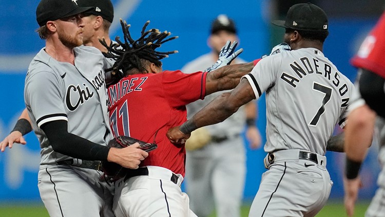 WATCH: Benches clear as Cleveland Guardians' José Ramírez and Chicago White Sox's Tim Anderson throw punches at each other