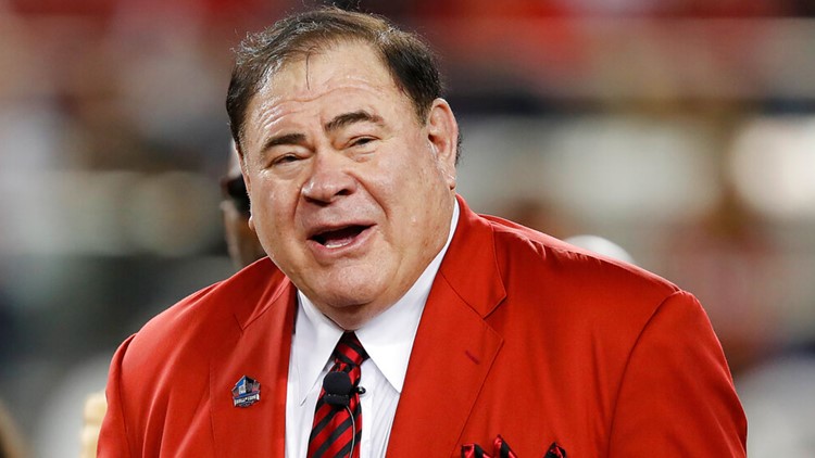 Pro Football Hall of Fame president David Baker announces retirement