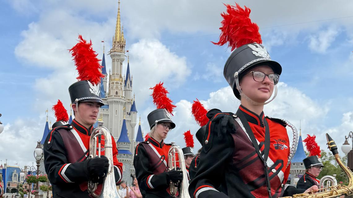 Ohio high school band marches on after instruments stolen during Disney trip