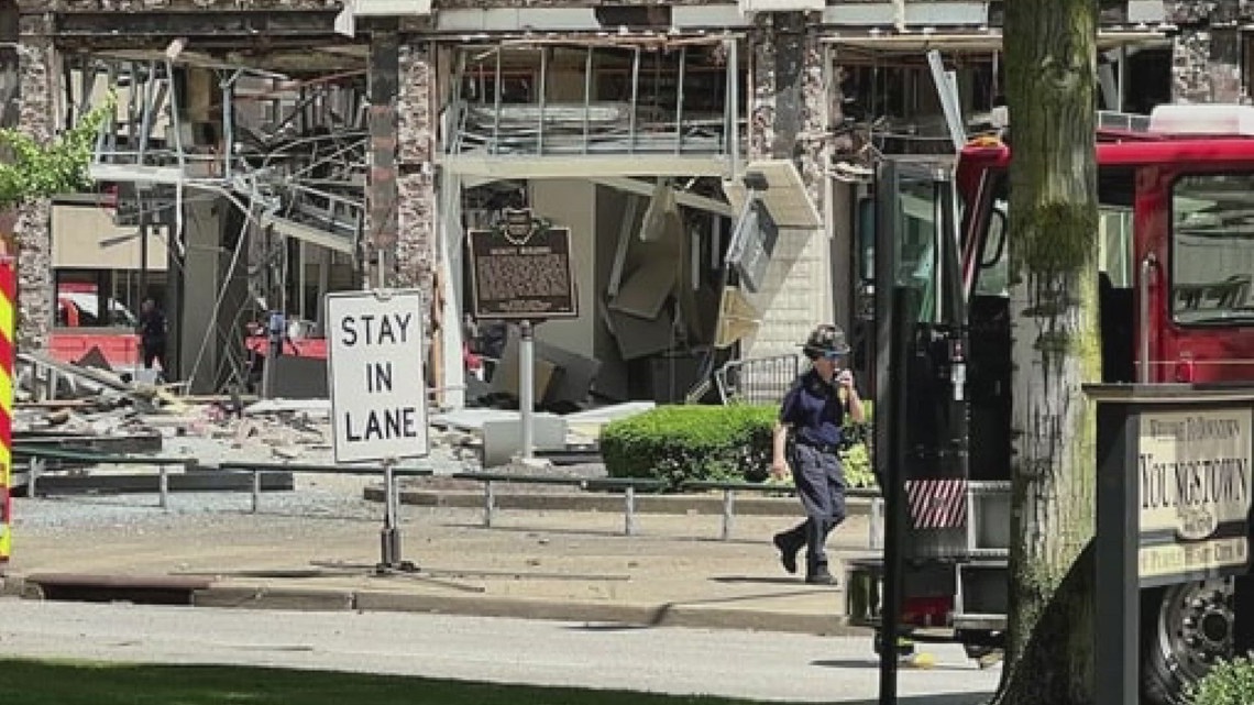 Youngstown explosion kills bank employee, wounds 7 others | 10tv.com