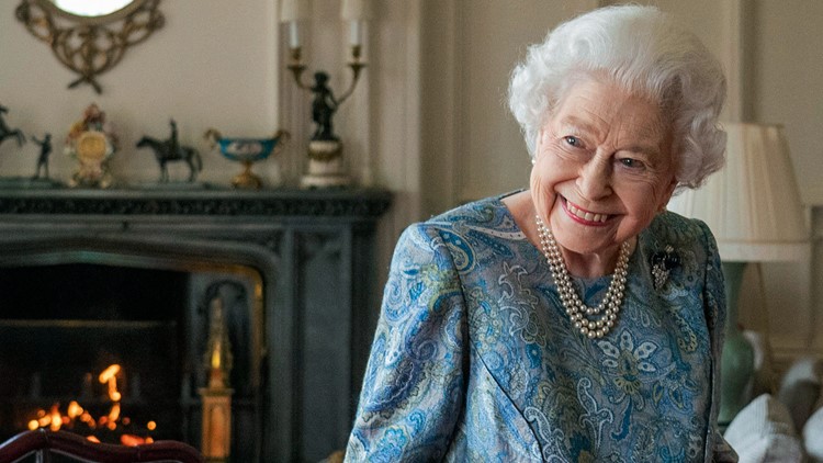 Queen Elizabeth II’s Platinum Jubilee brings military parade
