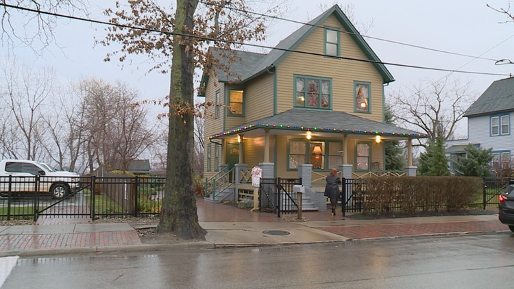 'Forever the teacher' | Tedde Moore, best known as Miss Shields in 'A Christmas Story,' dies