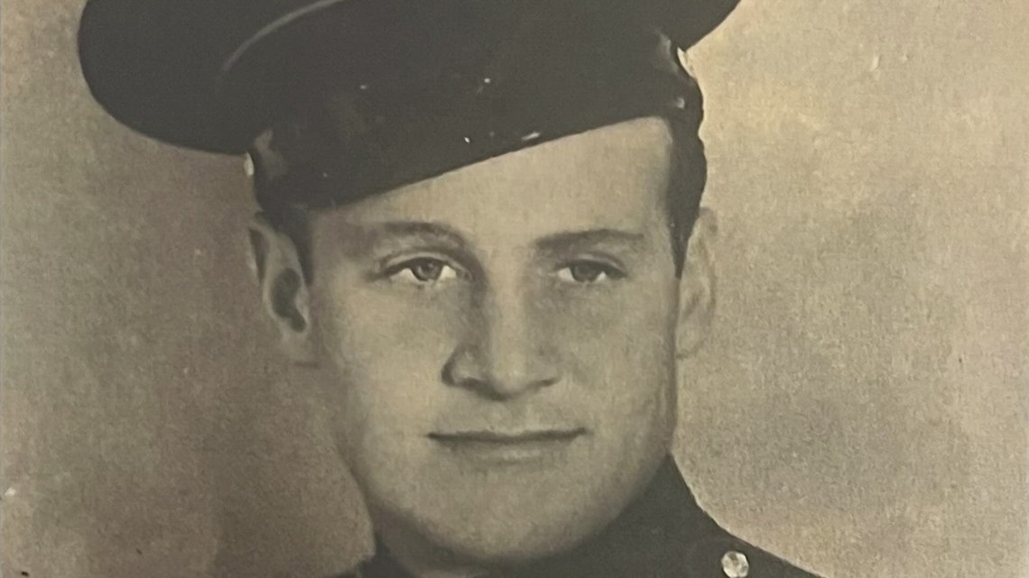 Remains of WWII veteran Harold Weaver return home | 10tv.com