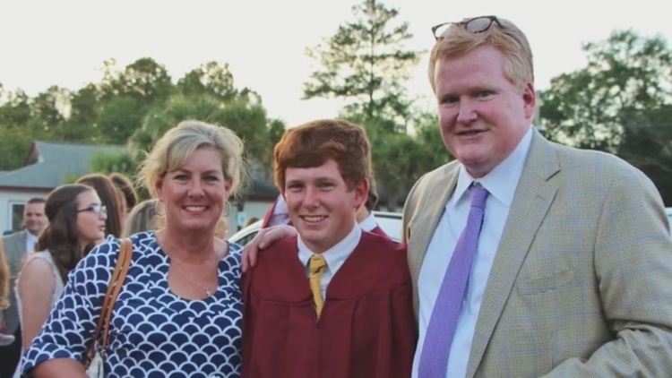 South Carolina Supreme Court orders new trial for Alex Murdaugh in double murder case