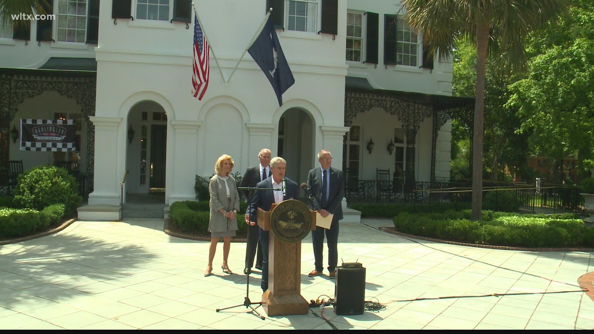 The Governor's Mansion is where Darlington Raceway President Kerry Tharp, NASCAR Hall of Famer Bobby Labonte & Governor Henry McMaster previewed next month's action.