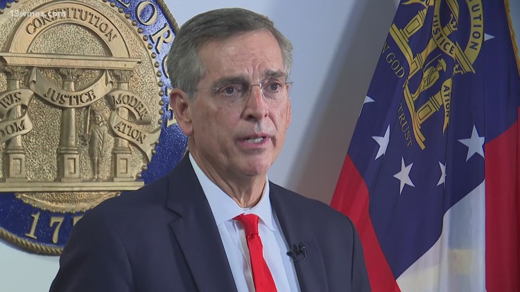 Bomb scare at Macon airport comes day after death threat against Secretary of State Raffensperger