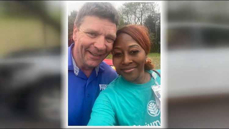 Woman saved from burning car by Good Samaritan Woman saved from burning car by Good Samaritan