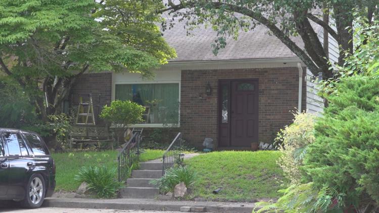 ‘Kind of a shock’ | Neighbor reacts after 3 people found dead after suspected chemical-based death