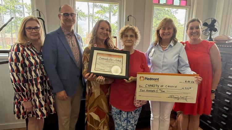 Monroe County breast cancer survivor honored as 'Community Hero' for hand-sewn recovery pouches