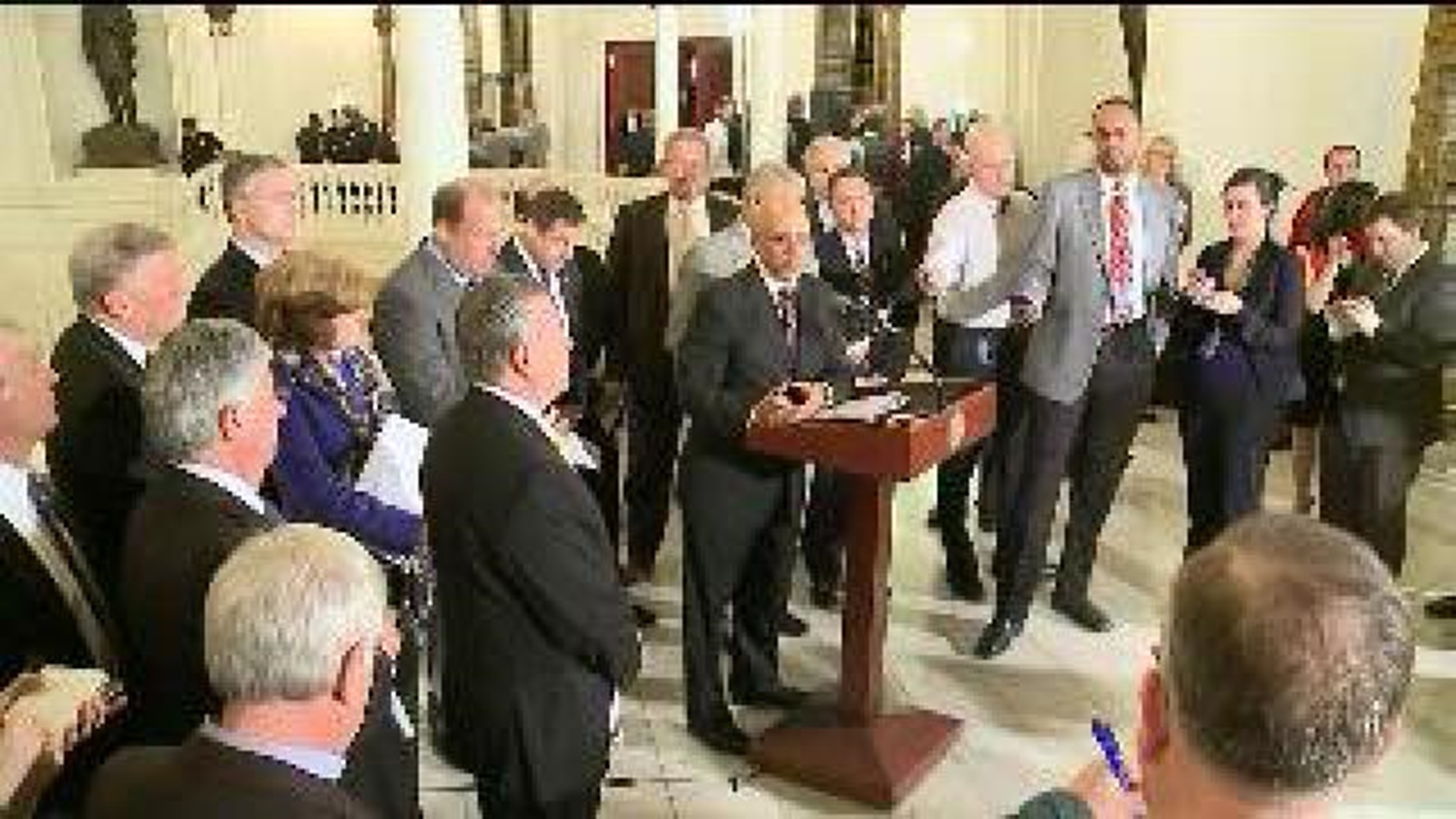 Lawmakers React to Proposed Budget