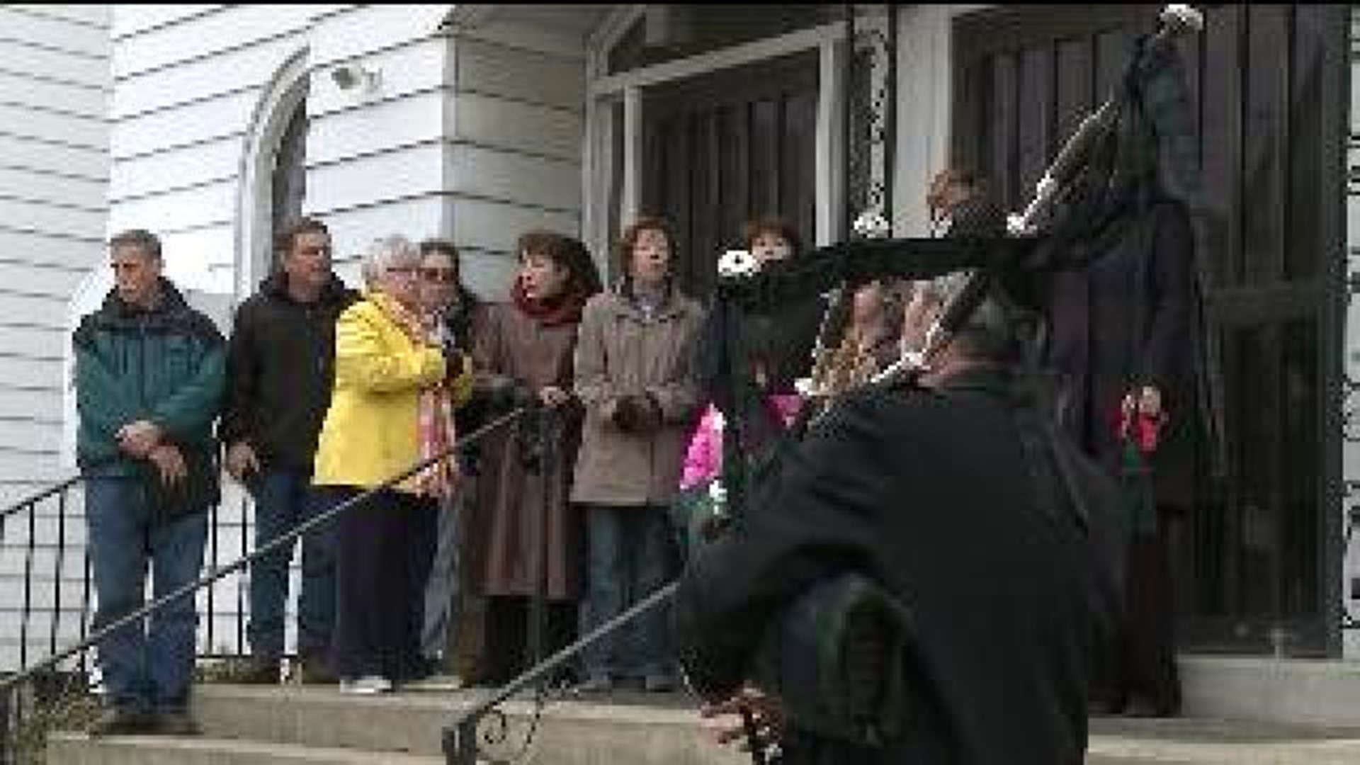 Former Parishioners Say Final Goodbye To Church Scheduled For Demolition