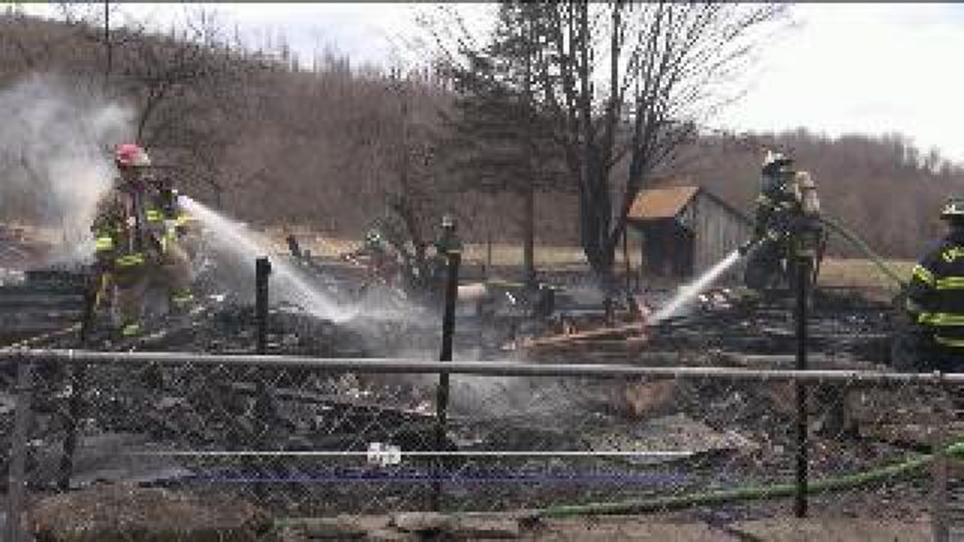 Strong Wind Spreads Fire, Destroys Home