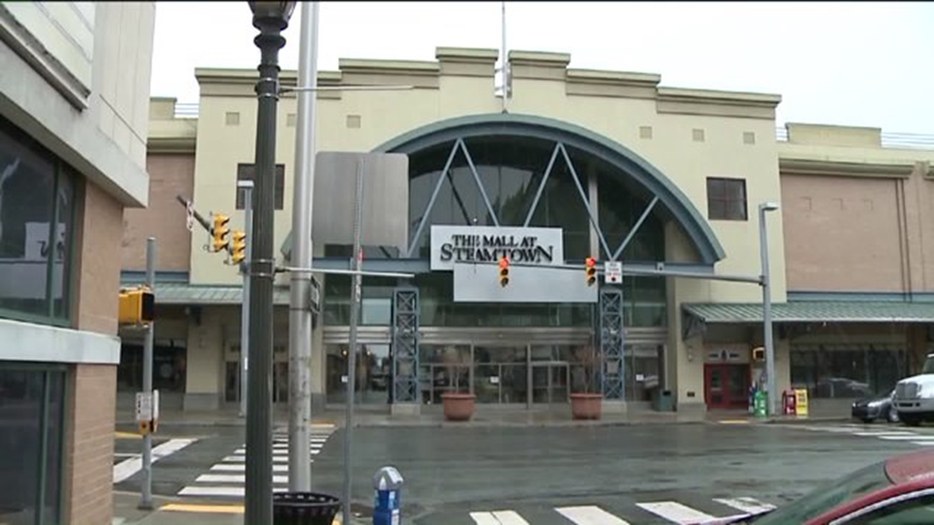 Mall at Steamtown to Be Auctioned off