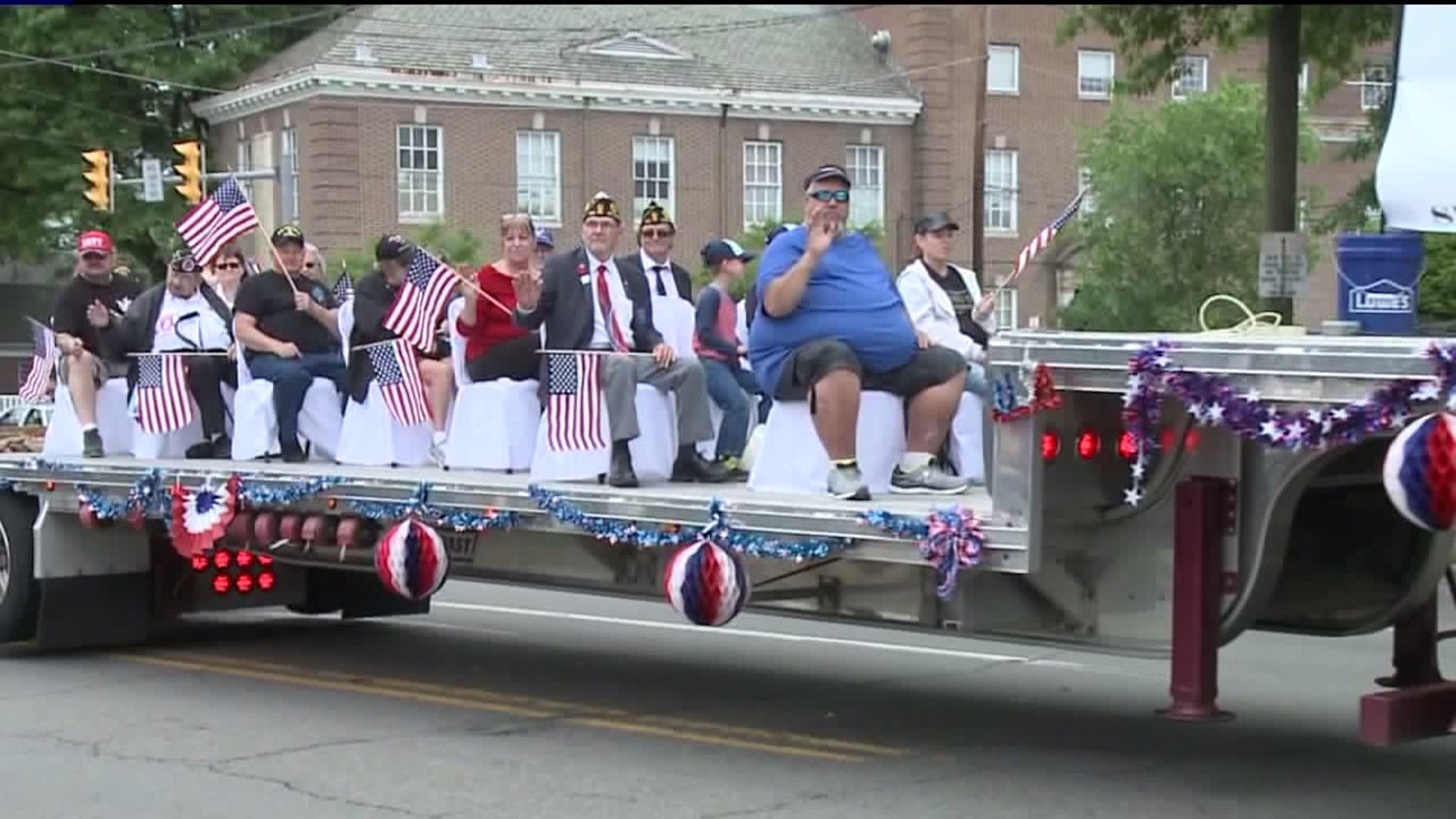 Show of Patriotism at Parade in Luzerne County