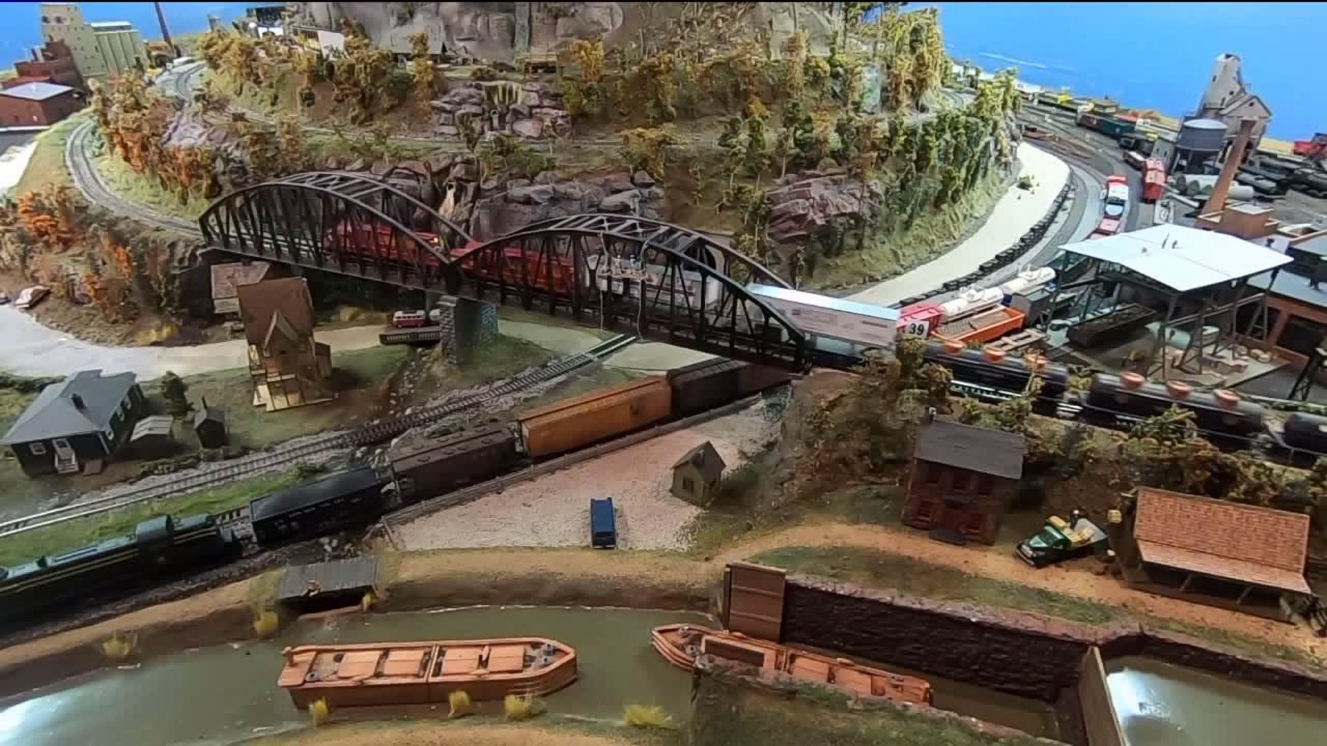 Unique Home for Model Trains On The Pennsylvania Road