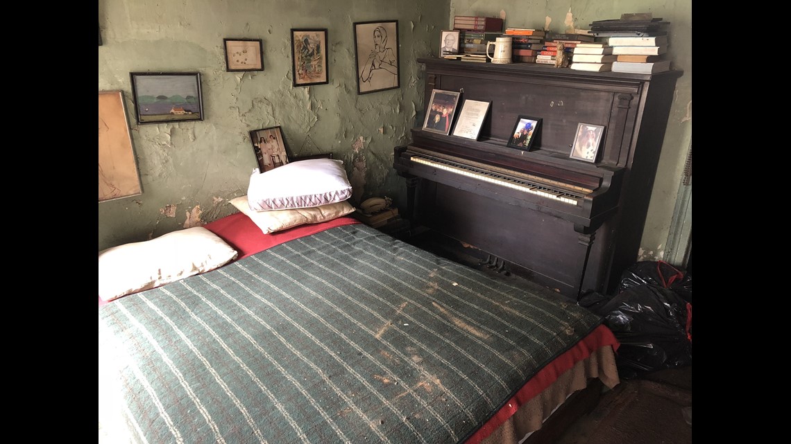 An Actress Lived for Decades in This New York City Apartment — for 28