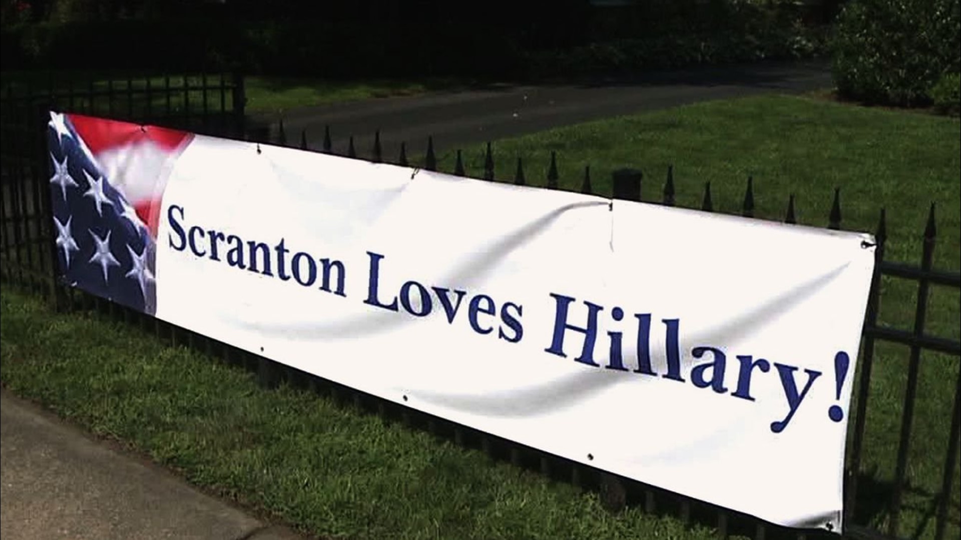 Elect Hillary Sign Signs Up for Clinton Fundraising Visit | wnep.com
