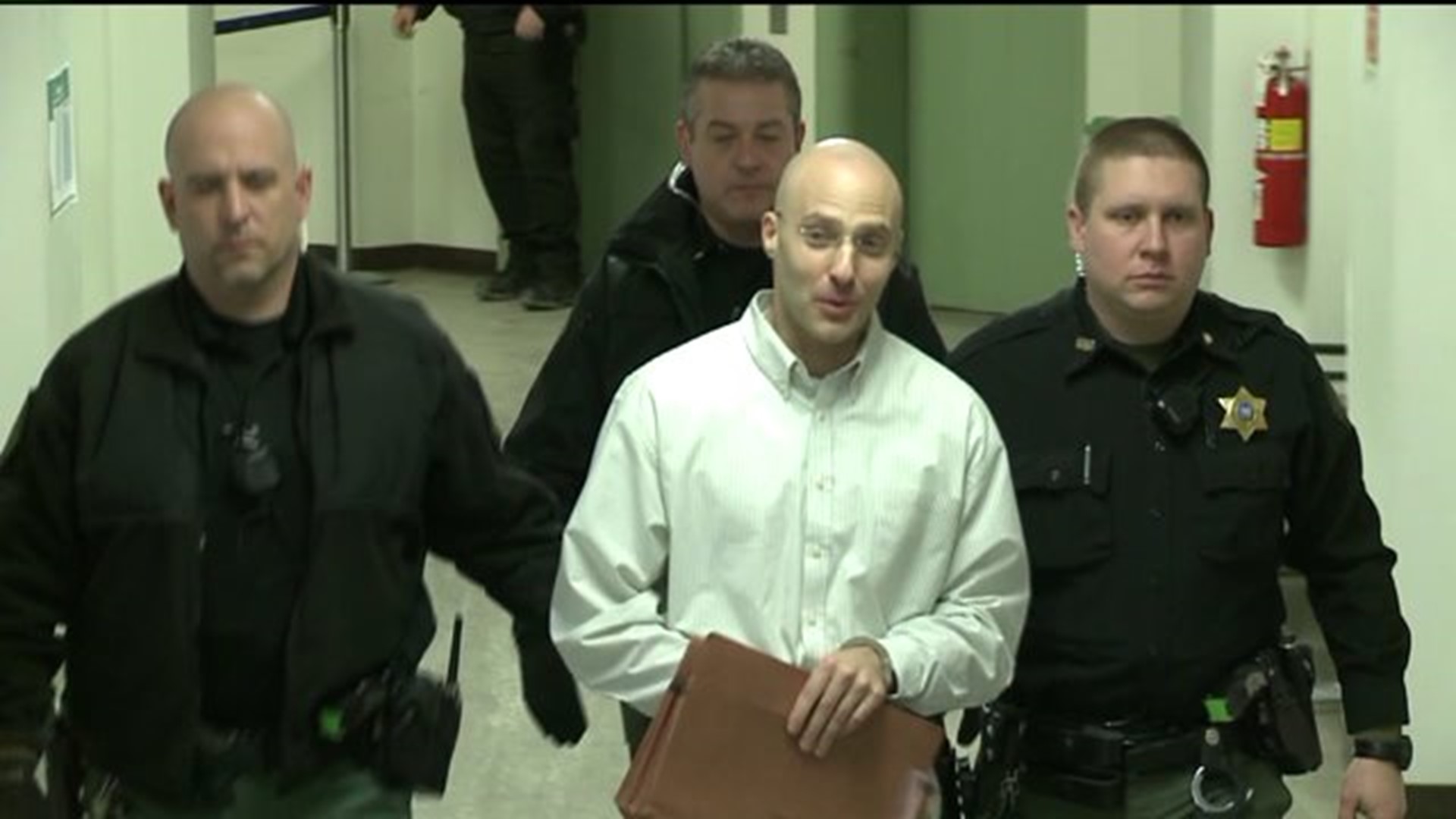 UPDATE: Selenski`s Lawyers Want Death Penalty Off The Table, Prosecution Rests