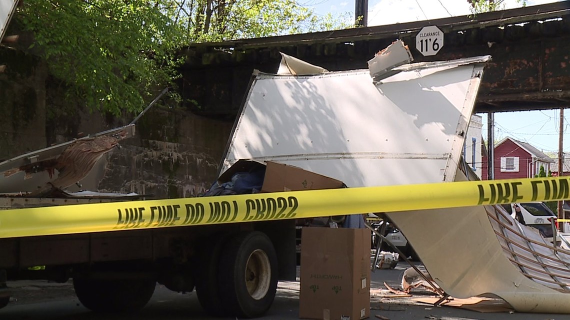 Road Reopened in Scranton after Truck Crash