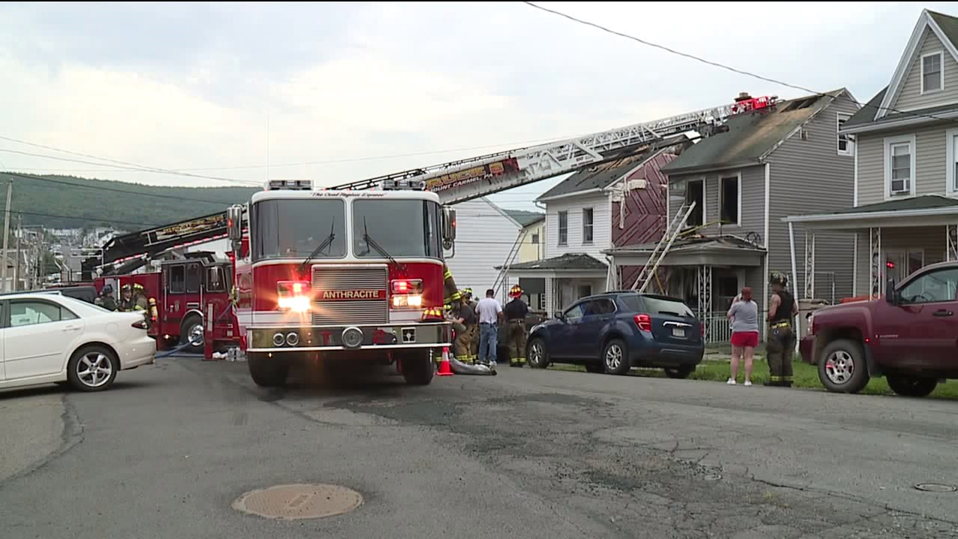 Fire Damages Two Houses in Mount Carmel