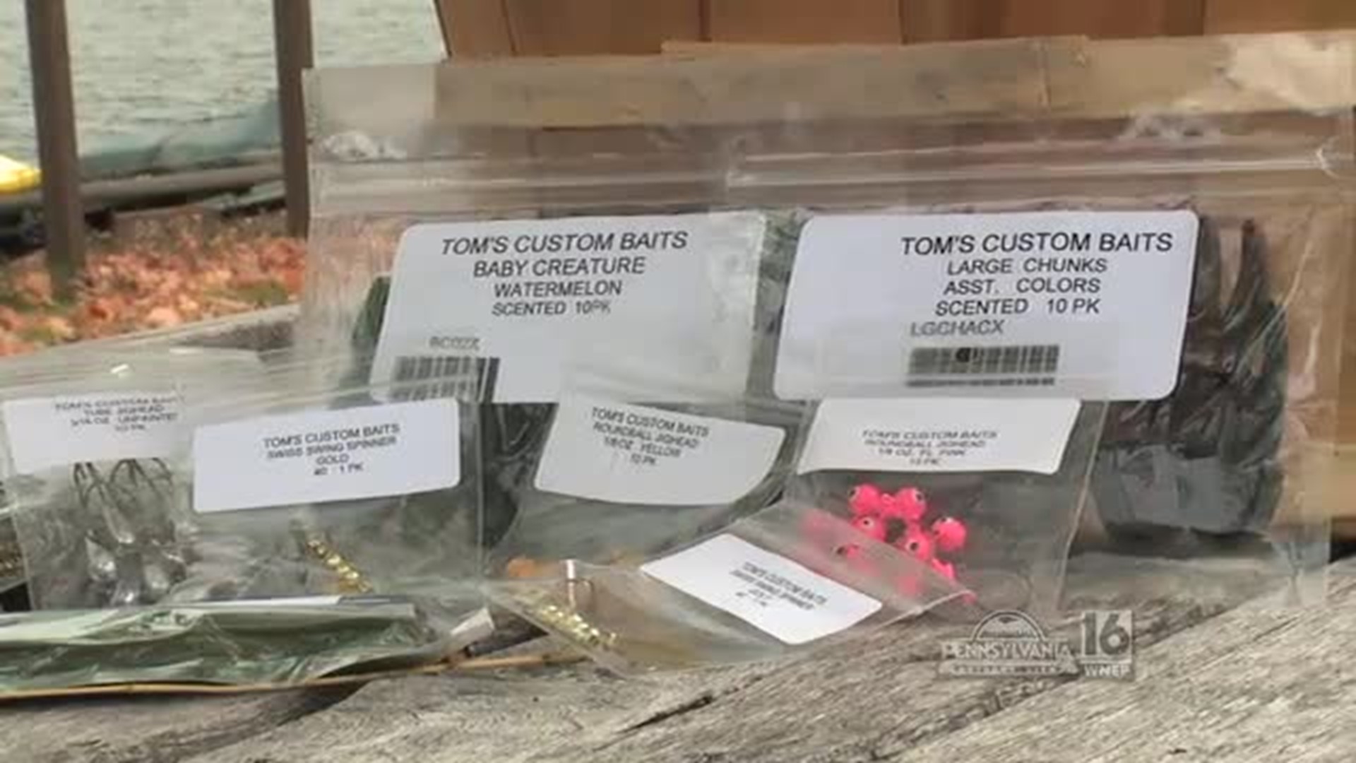 Tom's Custom Baits Giveaway