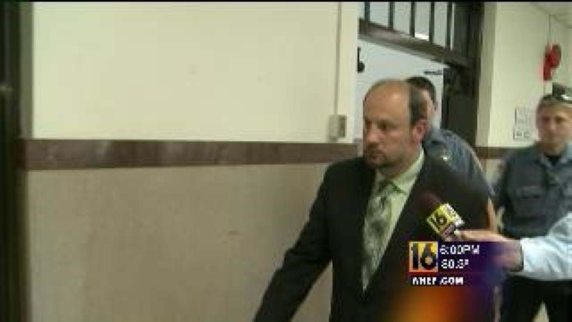 Accused Killer Testifies At Trial