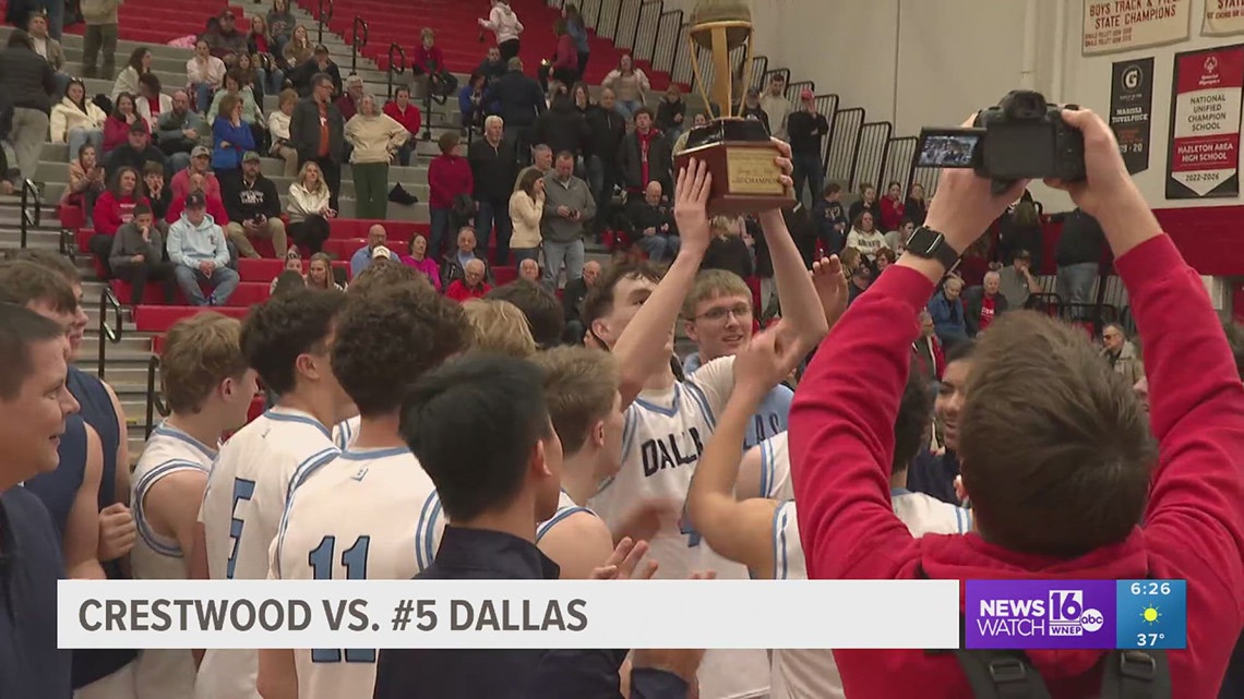 Dallas boys hold on to win the Wyoming Valley Conference title over Crestwood