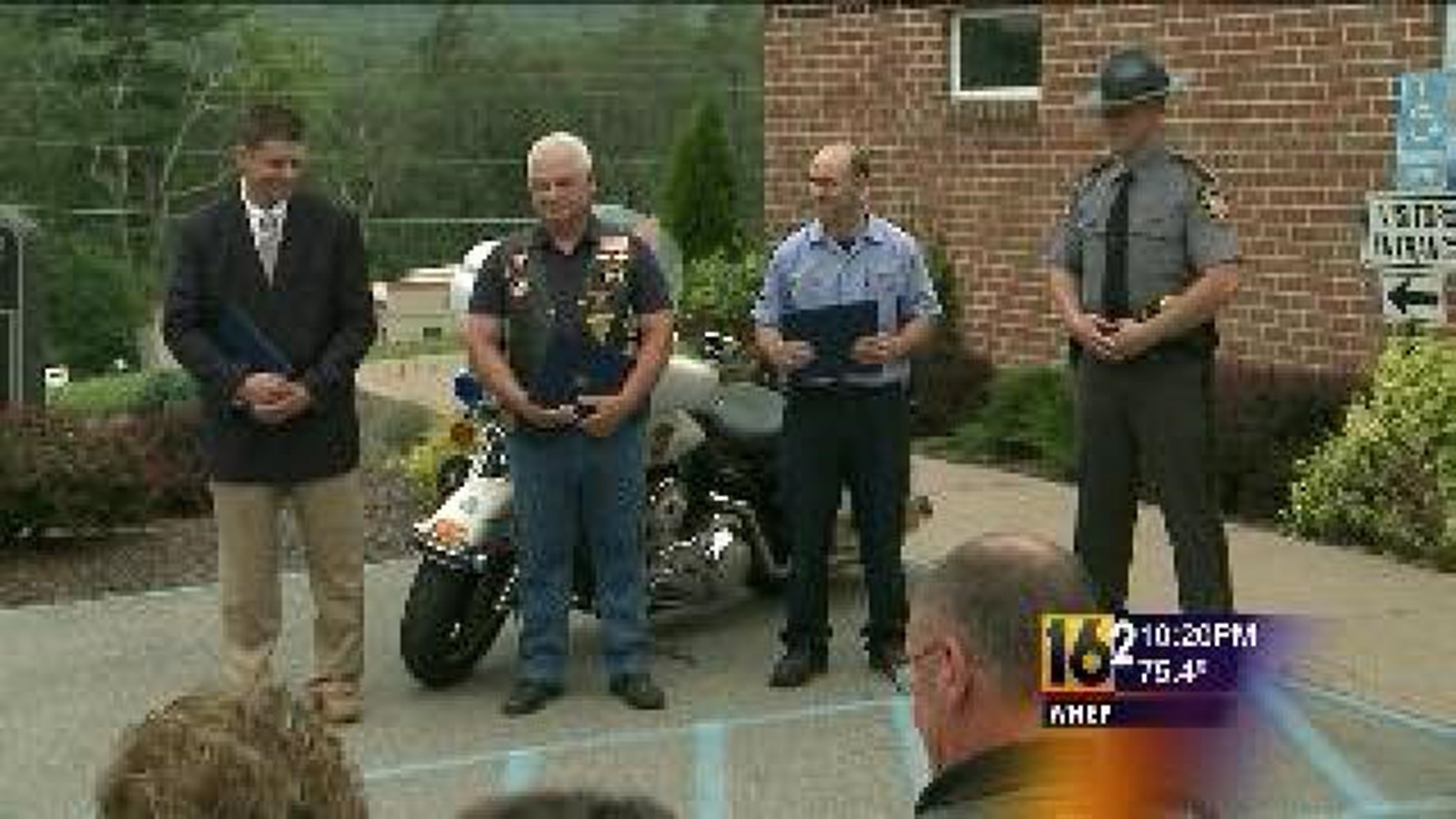 Men Honoroed for Helping Trooper in Trouble