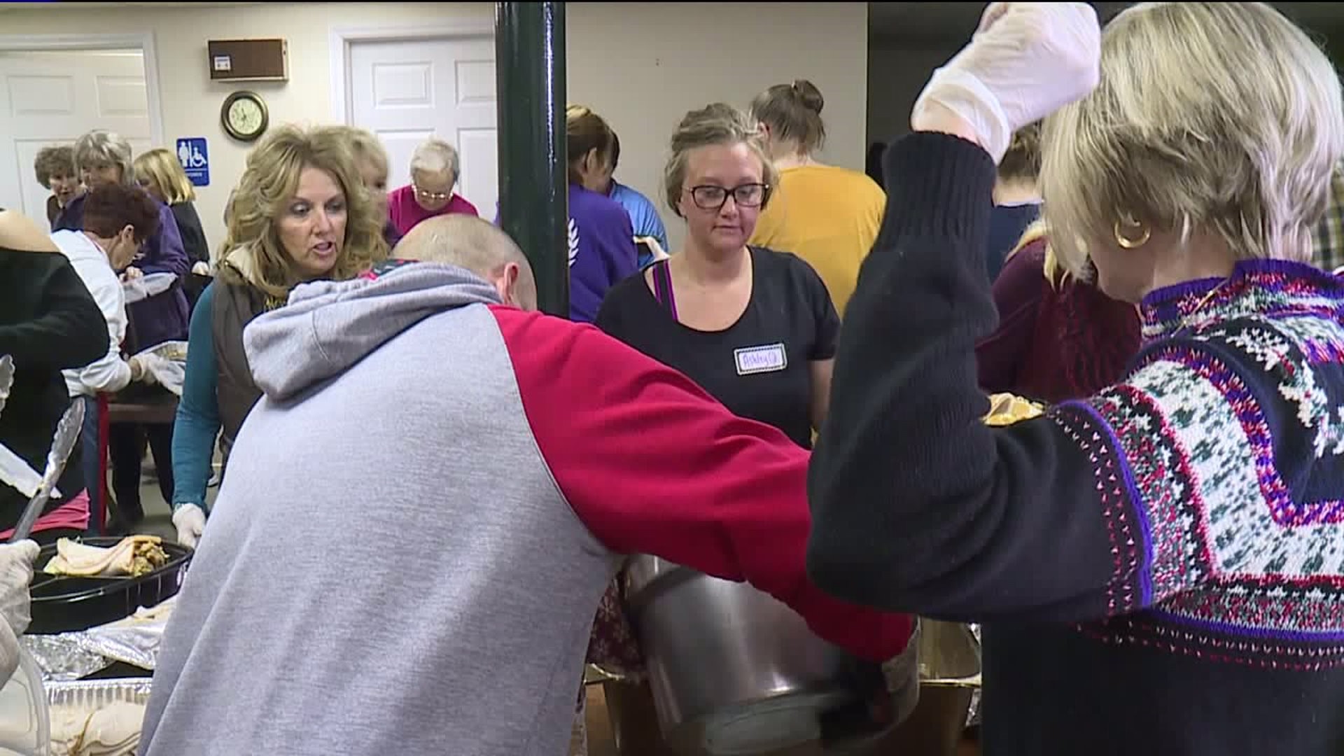 Thanksgiving Dinner Assembly Line Feeds More Than 1,000